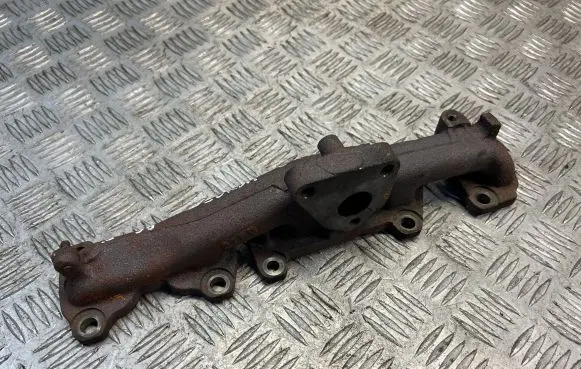 Opel Corsa D Exhaust manifold 73501340