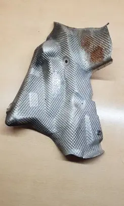 Porsche Macan (95B) Exhaust heat shield 95B399546