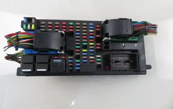 Land Rover Range Rover Sport L320 BSM Control unit YQE500420