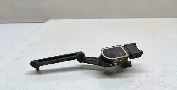 BMW X5 E70 Headlight/headlamp level sensor 6853754