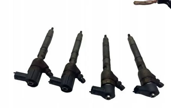 Hyundai i30 Fuel injector 0445110320