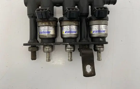 Nissan Murano Z50 LP gas injectors set 67R010092 110R00020 18030340