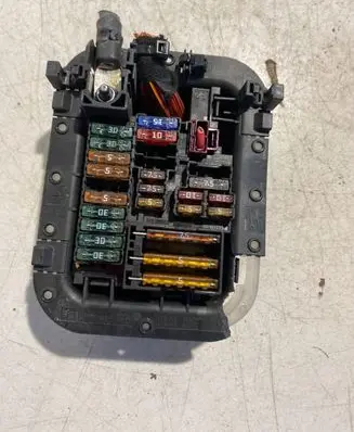 Mercedes-Benz E W213 Fuse module A2135403038 19754000001 1706031671