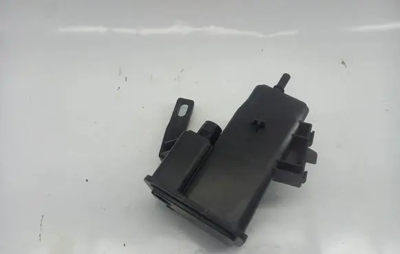 Citroen C5 Aircross Active carbon filter fuel vapour canister 9827785780