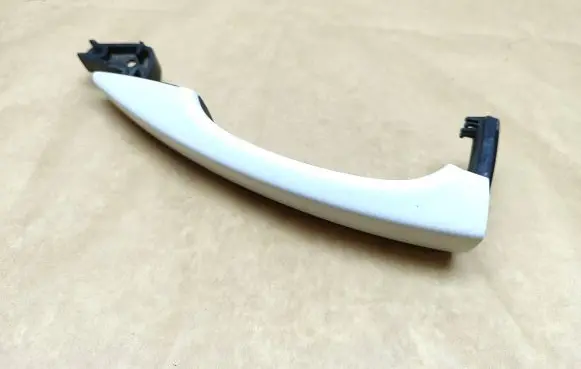 Peugeot 208 Front door exterior handle