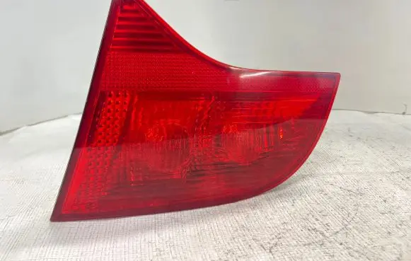 Audi A4 S4 B7 8E 8H Tailgate rear/tail lights 8E9945094 484502 ULO749002