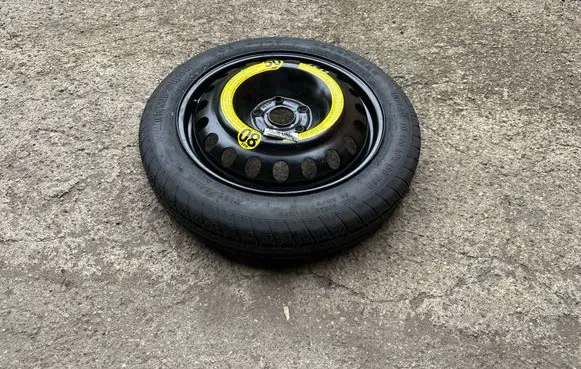 Audi A4 S4 B7 8E 8H R17 spare wheel 