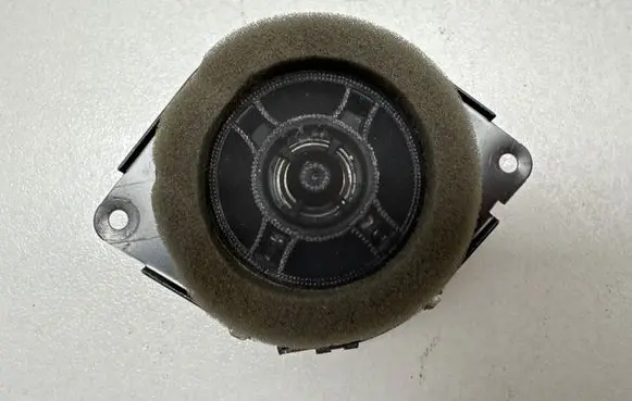 Chrysler Pacifica Panel speaker 68043045AD 8923021701A 34816J0851