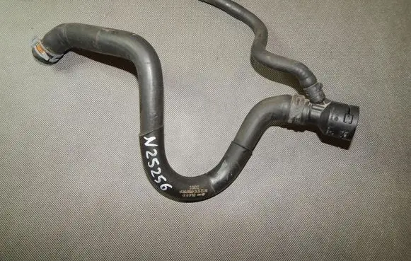 Audi Q3 8U Engine coolant pipe/hose 5N0122157AT