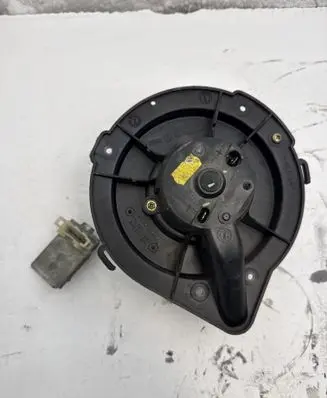 Volkswagen Multivan T4 Heater fan/blower 829909A 701959263A