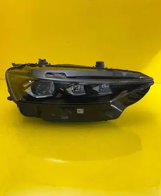 Citroen DS7 Crossback Headlight/headlamp 9841272780