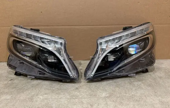 Mercedes-Benz Vito Viano W447 Headlights/headlamps set A4479064600