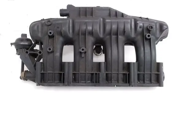 Audi A3 S3 8P Intake manifold 06H198211A
