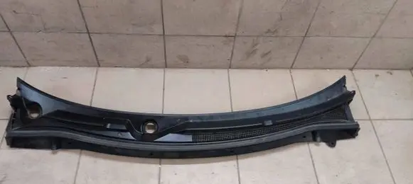 Mitsubishi Outlander Windshield trim 7405A853