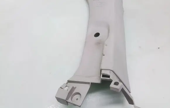 (C) pillar trim