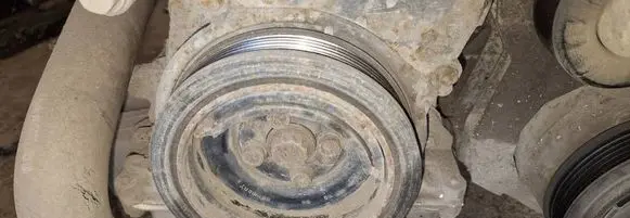 Skoda Praktik (5J8) Crankshaft pulley