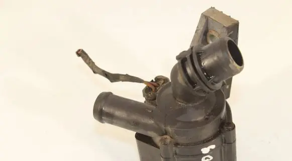 BMW X5M E70 Electric auxiliary coolant/water pump 9130387 10378515 701899020