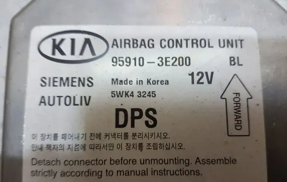 KIA Sorento Airbag control unit/module 959103E200 5WK43245