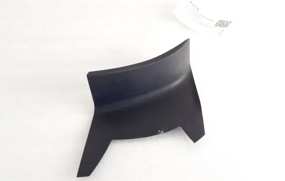 Porsche Macan (95B) Rear/tail light trim molding 95B945312C