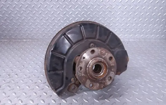 Volkswagen PASSAT B7 USA Front wheel hub 5C0407255