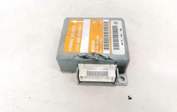 Audi A4 S4 B5 8D Airbag control unit/module 0285001038 8A0959655C