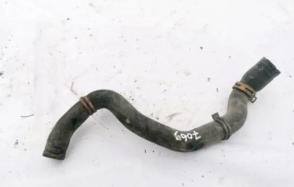 Volvo V50 Engine coolant pipe/hose