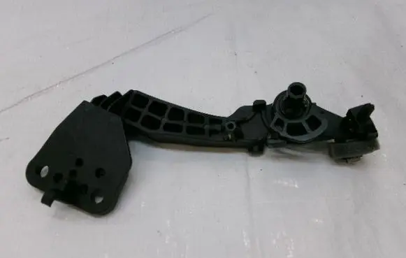Peugeot 208 II Engine bonnet/hood 9826001780