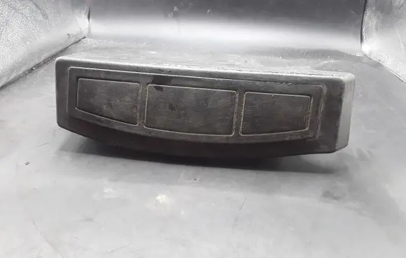 Land Rover Range Rover Sport L320 Foot area side trim EAV500041