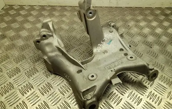 Audi A6 S6 C8 4K Engine mounting bracket 80A399296S