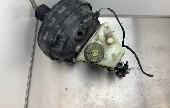 Mercedes-Benz SLK R170 Brake booster A0054300730 03784909024