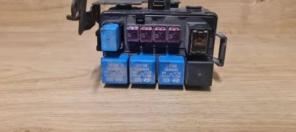 KIA Optima Fuse box set 919402H000