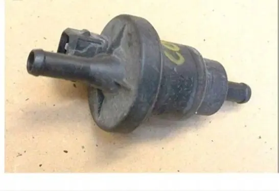 Hyundai Coupe Valve vacuum 