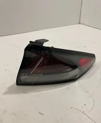 Hyundai Ioniq Rear/tail lights 92402G2200
