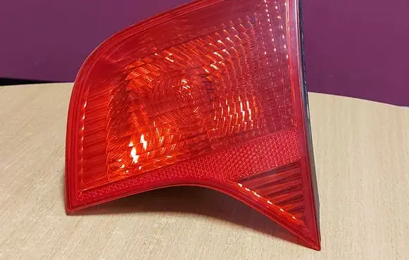 Audi A4 S4 B6 8E 8H Tailgate rear/tail lights 8E5945094A