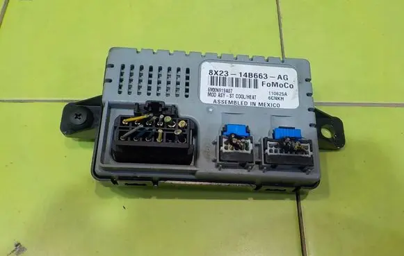 Jaguar XF X250 Other control units/modules 8X2314B663AG SP45