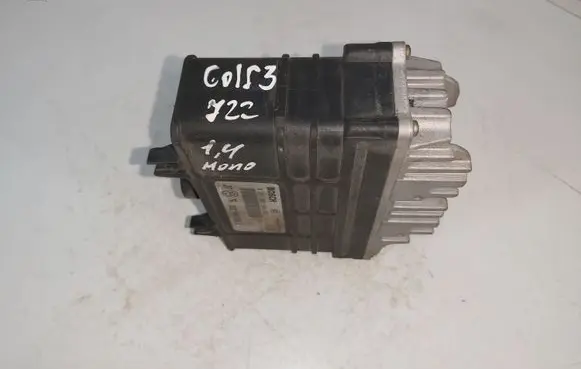Volkswagen Golf III Engine control unit/module 0261203304305 032906026E