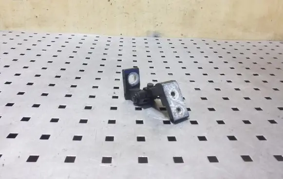 Audi A6 S6 C5 4B Rear door upper hinge