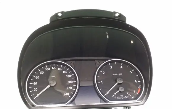 BMW 1 E81 E87 Speedometer (instrument cluster) 697464501 102493231