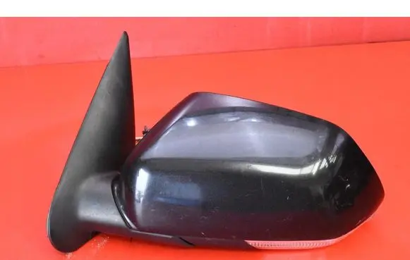 Skoda Octavia Mk2 (1Z) Front door electric wing mirror 014245