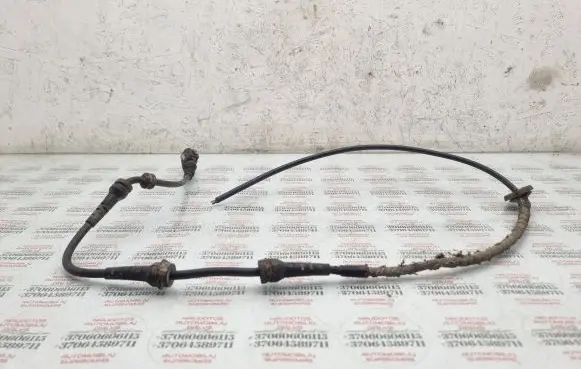 Volkswagen Touran I Rear ABS sensor wiring 1J0906102