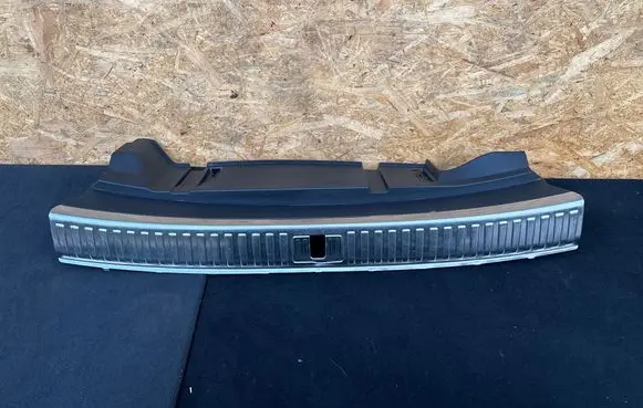 Audi e-tron Trunk/boot sill cover protection 4KE863471 70091790 127898XX
