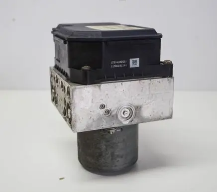 Volkswagen PASSAT CC ABS Pump 3AA614109AC