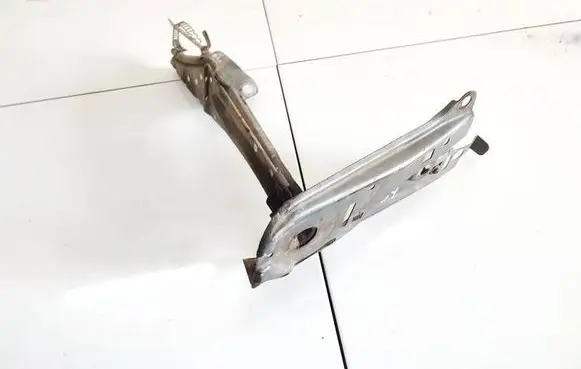 Audi 80 90 S2 B4 Headlight/headlamp mounting bracket 