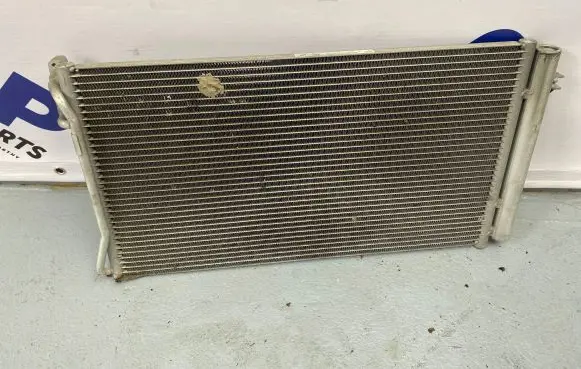 BMW X1 E84 A/C cooling radiator (condenser) 3213311 11074810 9229021