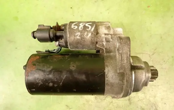 Skoda Fabia Mk2 (5J) Starter motor