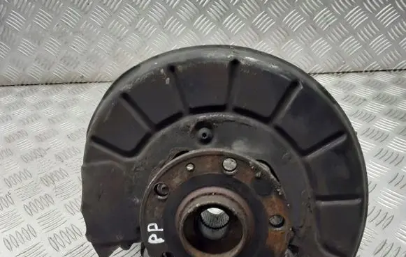 Volkswagen PASSAT B6 Front wheel hub spindle knuckle