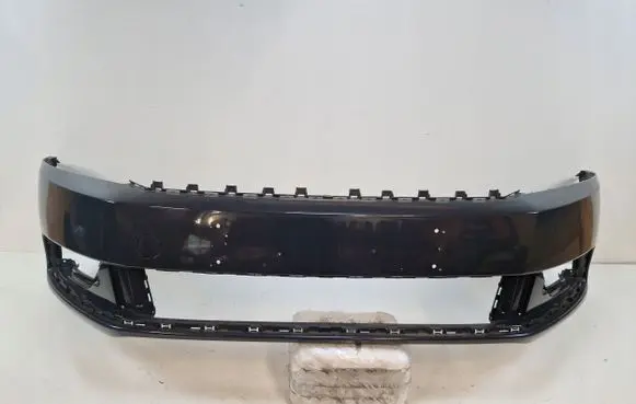 Volkswagen PASSAT B7 Front bumper