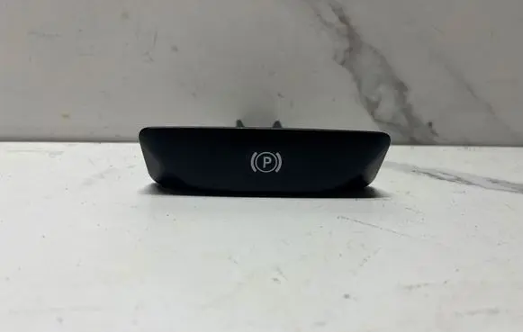Mercedes-Benz C W204 Hand brake release handle A2044270020