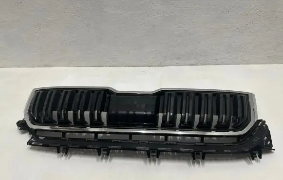 Skoda Kodiaq Front bumper upper radiator grill 565853653B