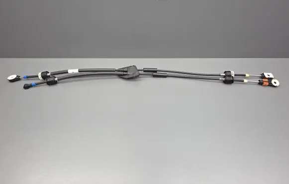 Ford Fiesta Gear shift cable linkage FA6NA H1BR7E395BE 4FTA322